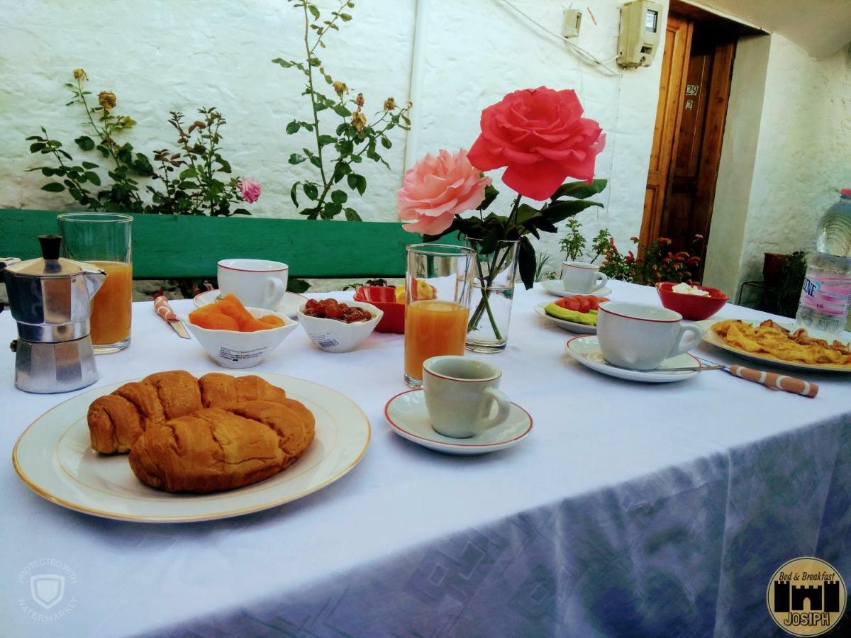 Bed & Breakfast Josiph بيرات المظهر الخارجي الصورة